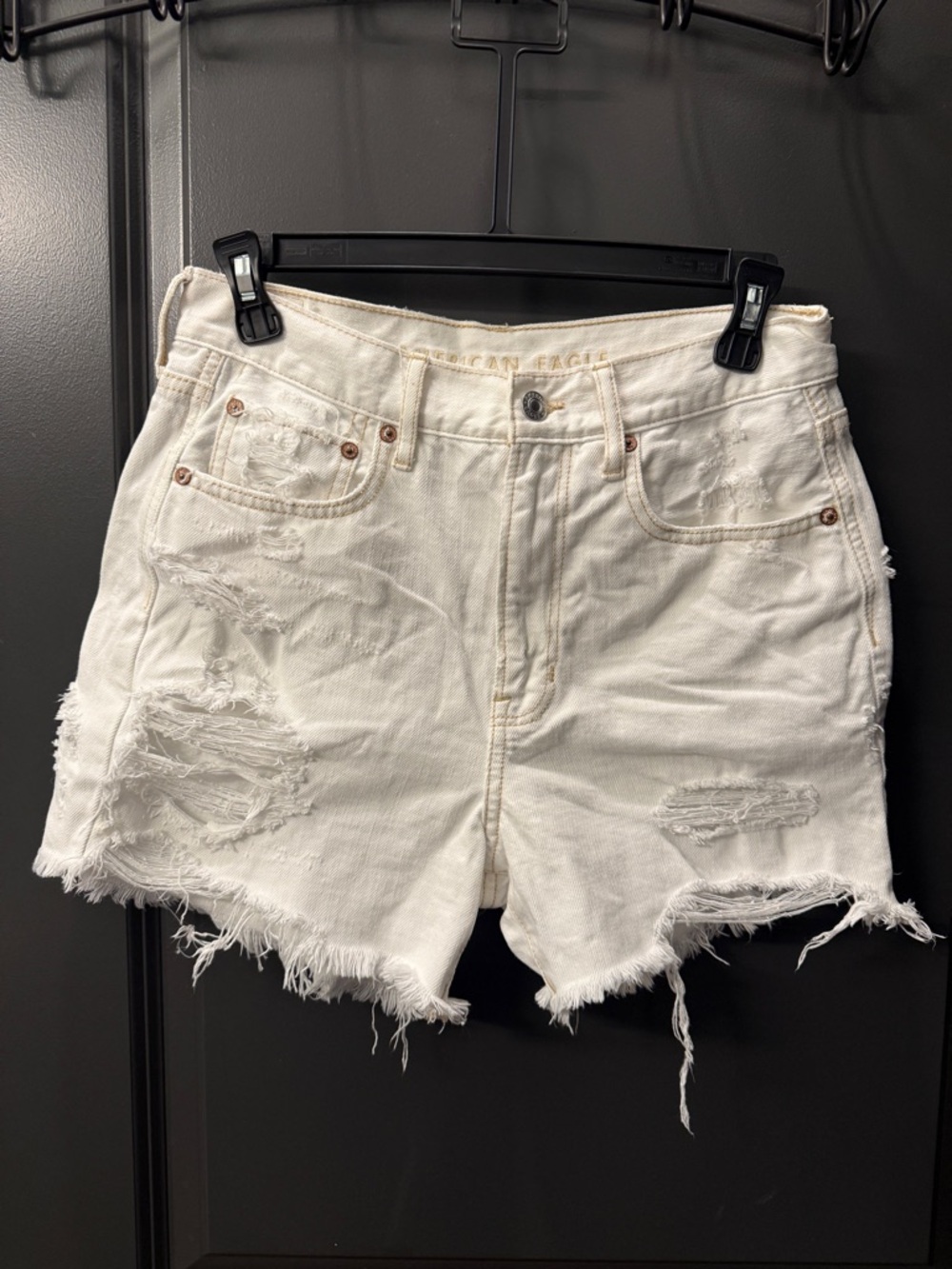 American Eagle Outfitters White Distressed Denim Shorts Size 4